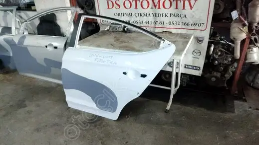 Hyundai Elantra Sol Arka Kapı 2017-2019 çıkma parça