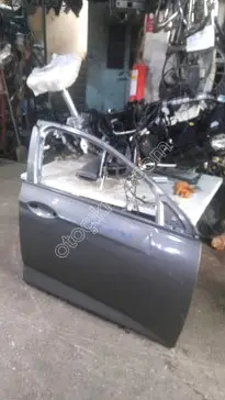 Opel Insignia Sağ Ön Kapı 2017-2019 çıkma parça