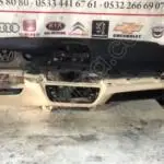 1997 Audi A8 Sağ Ön Çamurluk Çıkma Parça Ankara