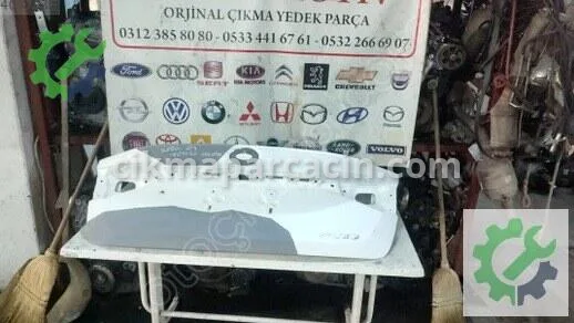 Toyota Corolla Bagaj Kapağı 2017-2020 çıkma parça