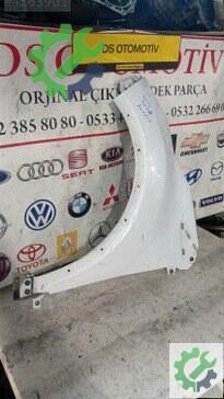 Renault Captur Sol Ön Çamurluk 2017-2021 çıkma parça