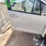 2017 Toyota Yaris sağ ön kapı
