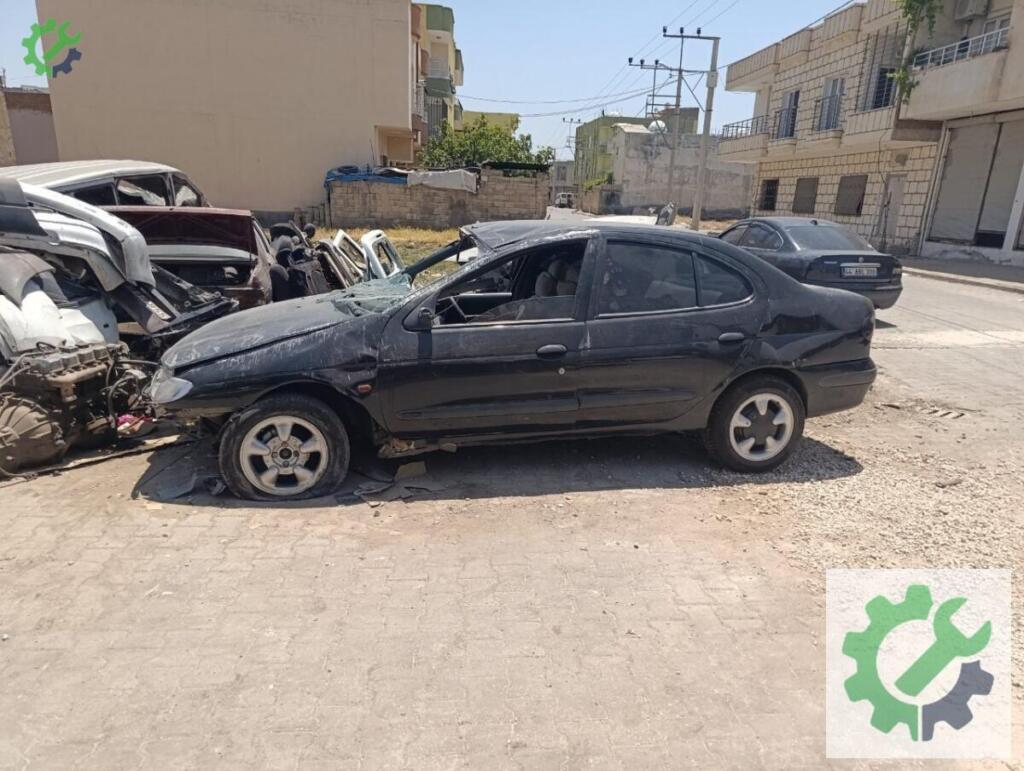 Renault Megane Kapıları çıkma parça