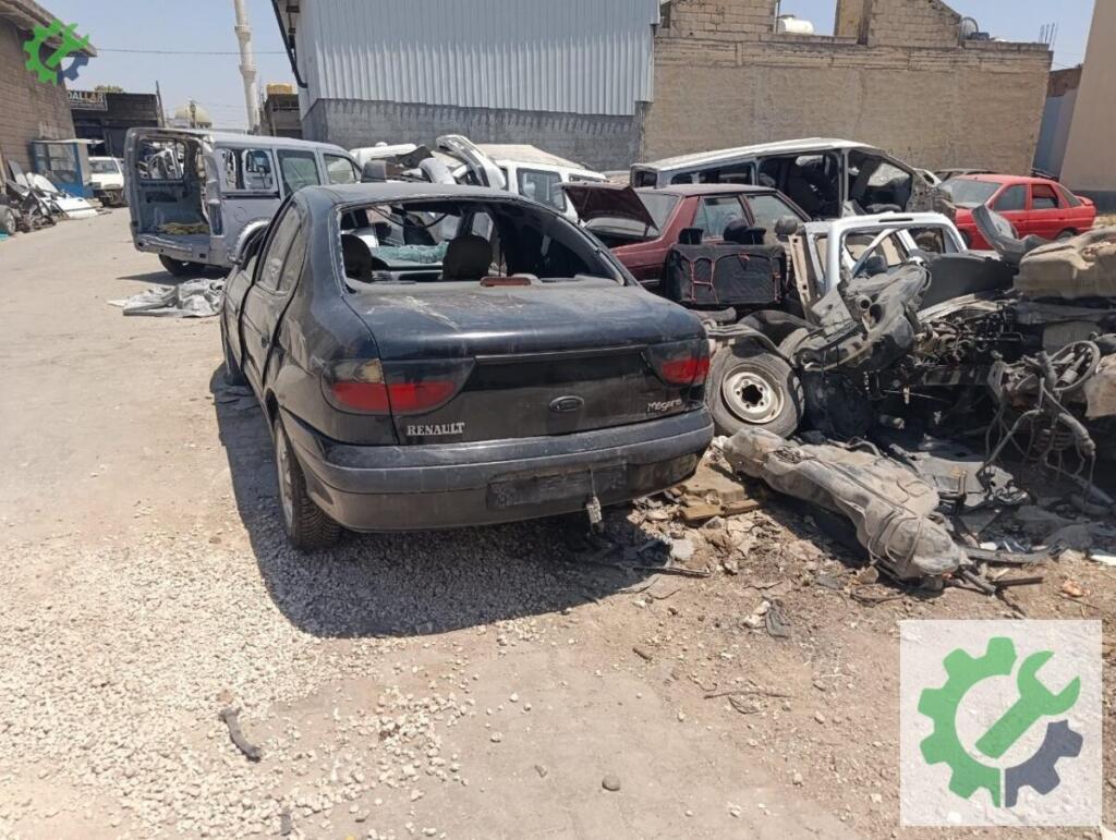 Renault Megane Kapıları çıkma parça