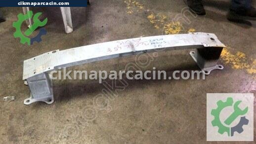 Ford Focus Ön Tampon Demiri çıkma parça