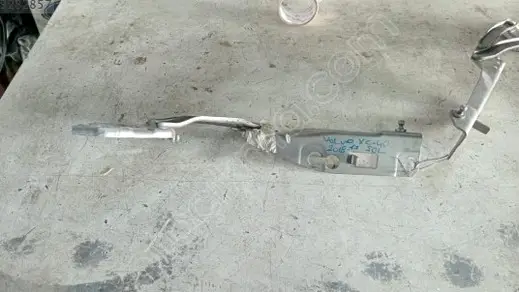 Volvo XC40 Kaput Menteşesi 2018-2022 çıkma parça