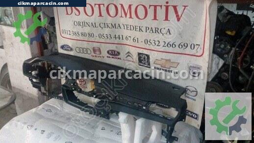 Ford Focus Torpido çıkma parça