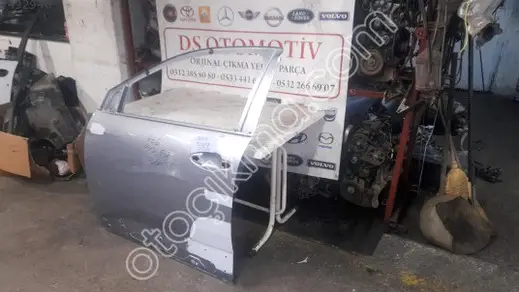Peugeot 3008 Sol Ön Kapı çıkma parça