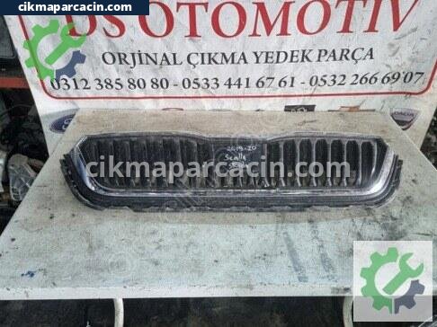 Skoda Scala Ön Panjur çıkma parça