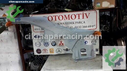 Toyota Corolla Çamurluk Sacı çıkma parça