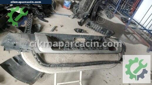 Land Rover Discovery Ön Tampon çıkma parça