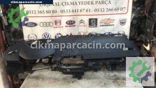 Toyota Corolla Torpido çıkma parça
