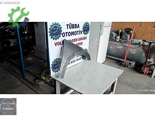 Skoda Octavia Sağ Ön Çamurluk çıkma parça