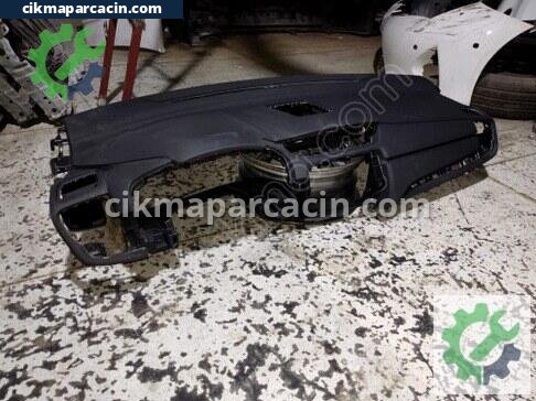 Honda CR-V Torpido çıkma parça
