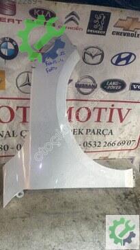 Ford Focus Sağ Ön Çamurluk çıkma parça