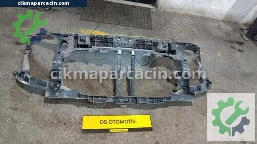 Renault Master Ön Panel çıkma parça