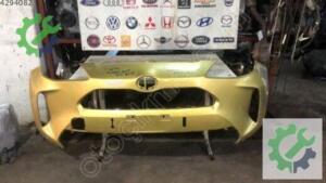 2020-2023 TOYOTA YARİS CROSS ÖN TAMPON