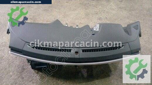 Peugeot 208 Torpido çıkma parça