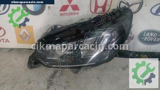 Peugeot 208 Sol Ön Far çıkma parça