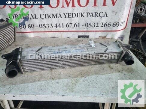 Kia Ceed Intercooler Radyatörü çıkma parça
