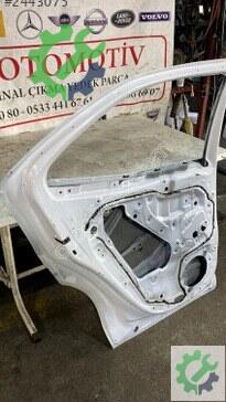 Toyota Yaris Sol Arka Kapı 2021-2023 çıkma parça