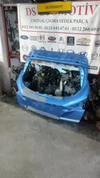 Nissan Juke Bagaj Kapağı 2021-2024 çıkma parça