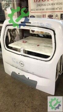 Opel Combo Bagaj Kapağı 2021-2024 çıkma parça