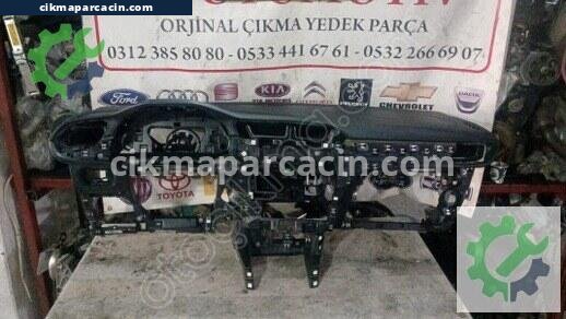 Opel Corsa Torpido çıkma parça