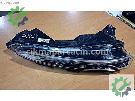 Hyundai Bayon Sağ Ön Far çıkma parça