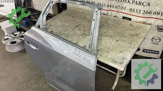 Audi Q3 Sağ Arka Kapı 2022-2024 çıkma parça