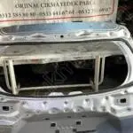 2022-2024 SUZUKİ S-CROSS BAGAJ KAPAĞI