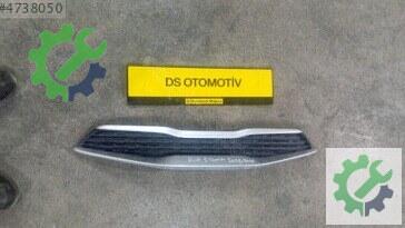 Kia Stonic Ön Panjur çıkma parça