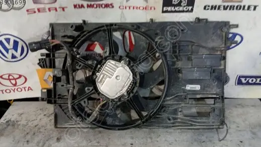 Renault Express Fan 2022-2025 çıkma parça