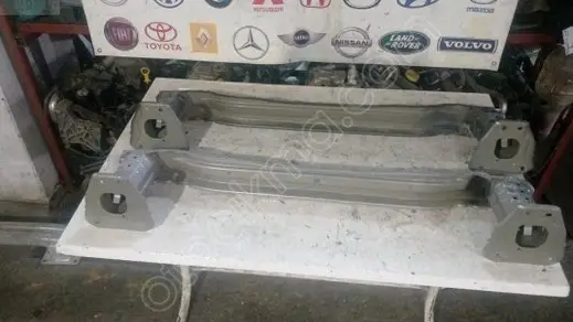 Toyota Corolla Arka Tampon Demiri 2022-2025 çıkma parça