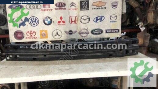 Nissan Juke Ön Tampon Demiri çıkma parça