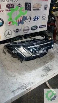 Audi A6 Sağ Ön Far 2023-2025 çıkma parça