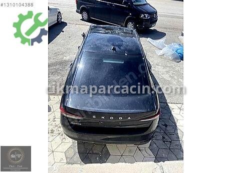 Skoda Superb Bagaj Kapağı çıkma parça