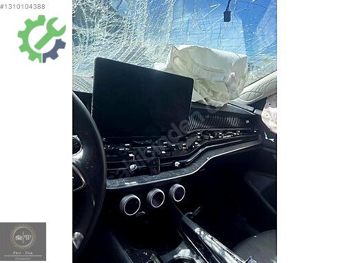 Skoda Superb Bagaj Kapağı çıkma parça