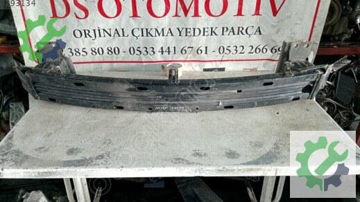 Nissan Qashqai Ön Tampon Demiri çıkma parça