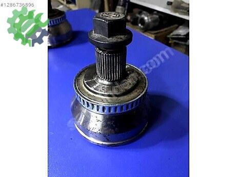 Audi A4 Aks Başı 8D0498099B çıkma parça