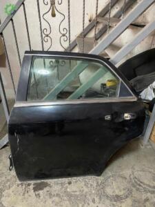 Chrysler 300 C çıkma sol arka kapı
