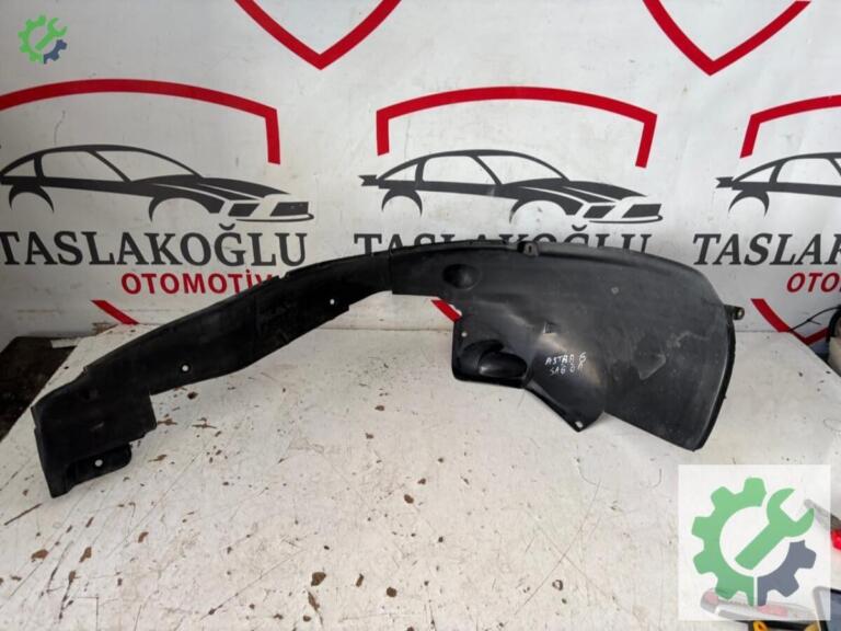 Opel Astra Ön Davlumbaz çıkma parça