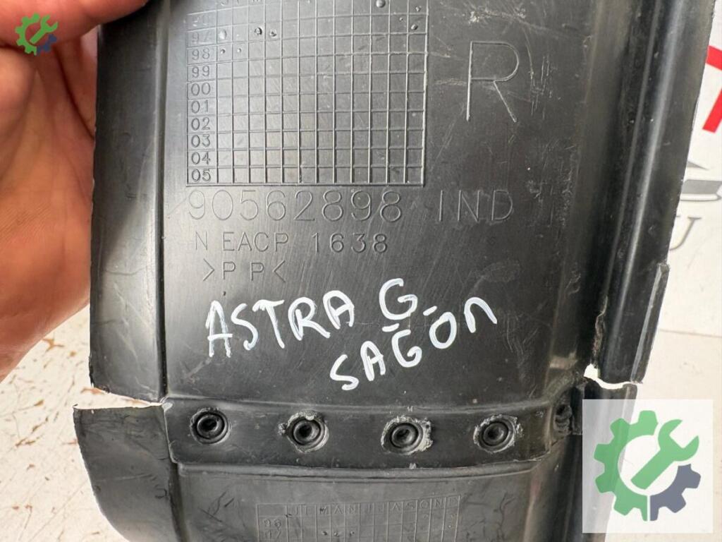 Opel Astra Ön Davlumbaz çıkma parça