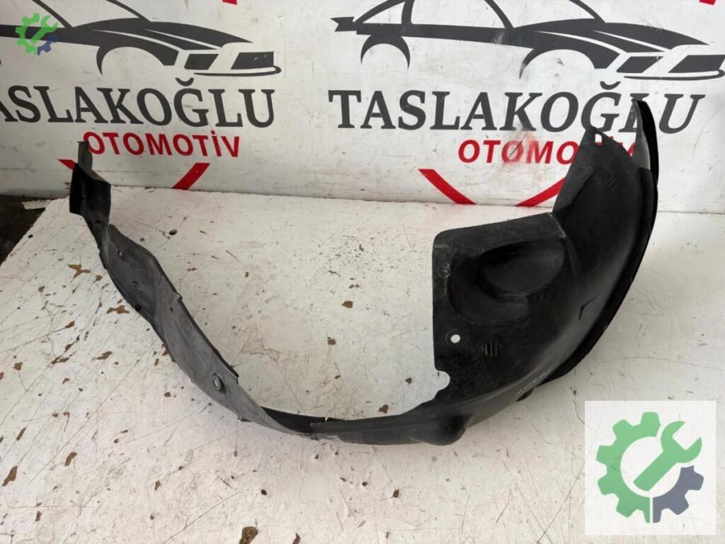 Opel Astra Ön Davlumbaz çıkma parça
