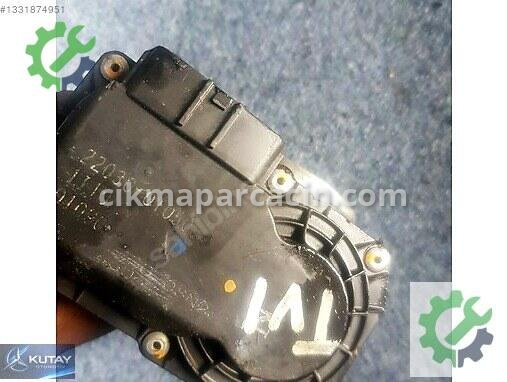 Toyota Avensis Gaz Kelebeği 22030-01050 çıkma parça