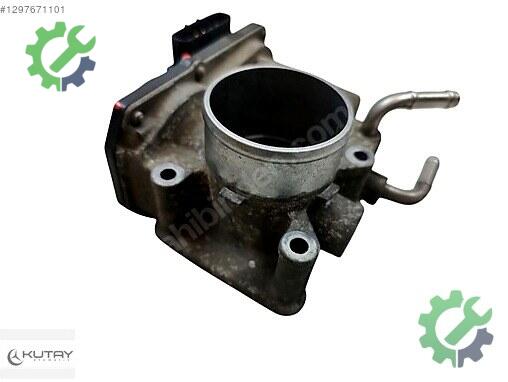 Toyota Avensis Gaz Kelebeği 22030-0D020 çıkma parça