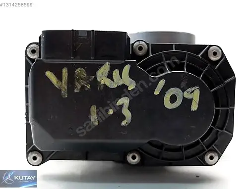 Toyota Yaris Gaz Kelebeği 22030-23010 çıkma parça