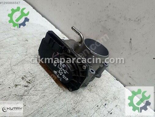 Toyota Yaris Gaz Kelebeği 22030-47010 çıkma parça