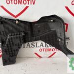 FORD TOURNEO COURİER SAĞ BAGAJ YAN BAKALİTİ