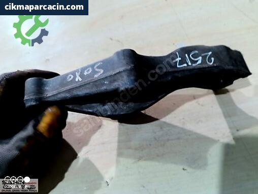 Citroen Saxo Motor Braketi 247709 çıkma parça